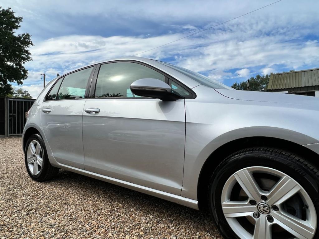VOLKSWAGEN GOLF 1.6 TDI  * NOW SOLD * 2016
