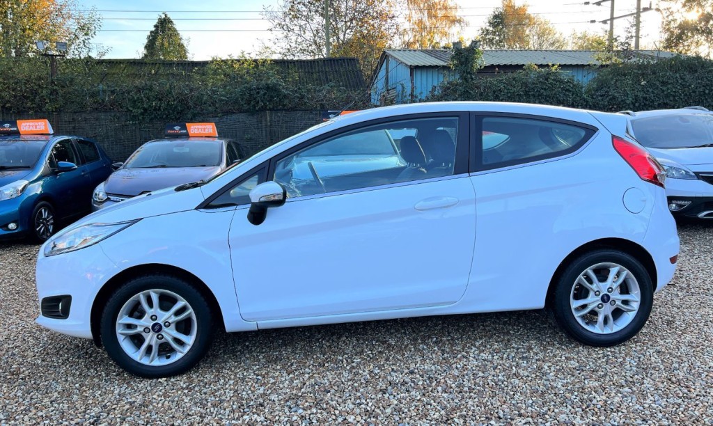 FORD FIESTA 1.2 Zetec * NOW SOLD * 2015