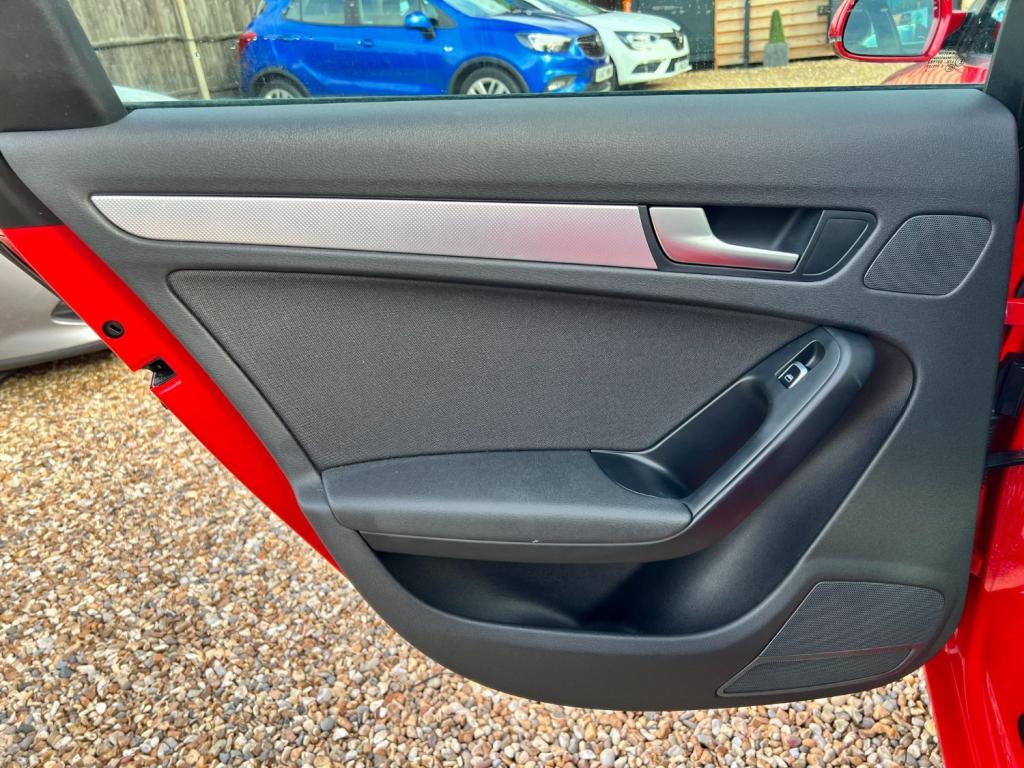 AUDI A4 1.8 TFSI  SE   * NOW SOLD * 2013