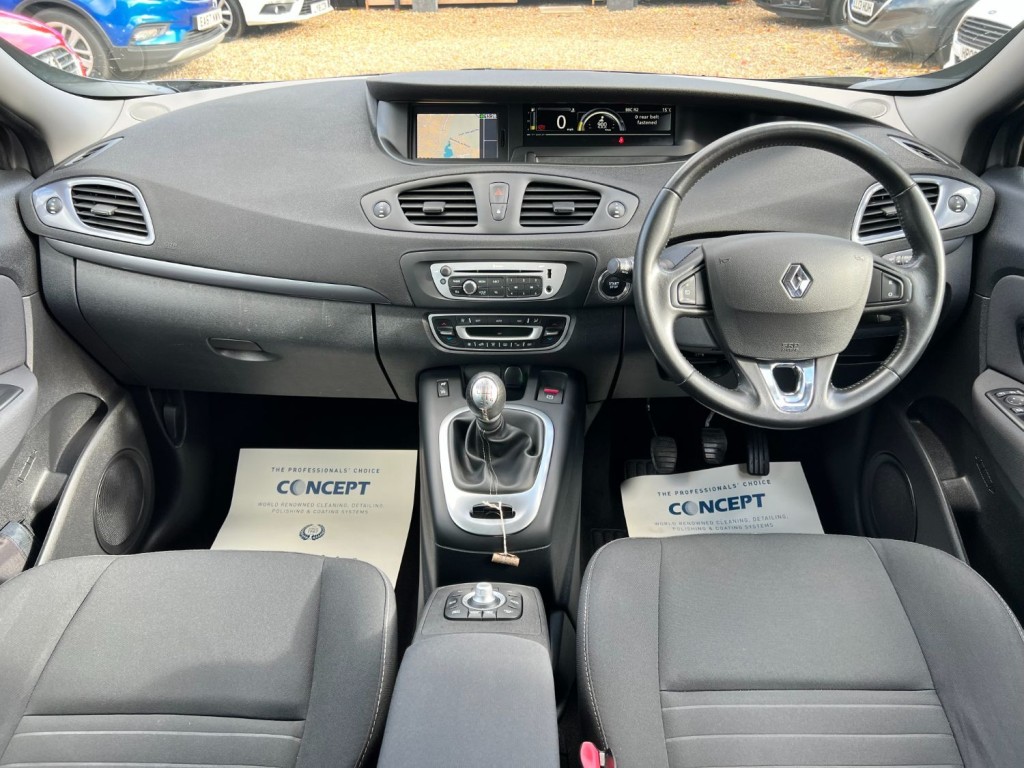 RENAULT SCENIC 1.5 DCI Energy Limited 2015