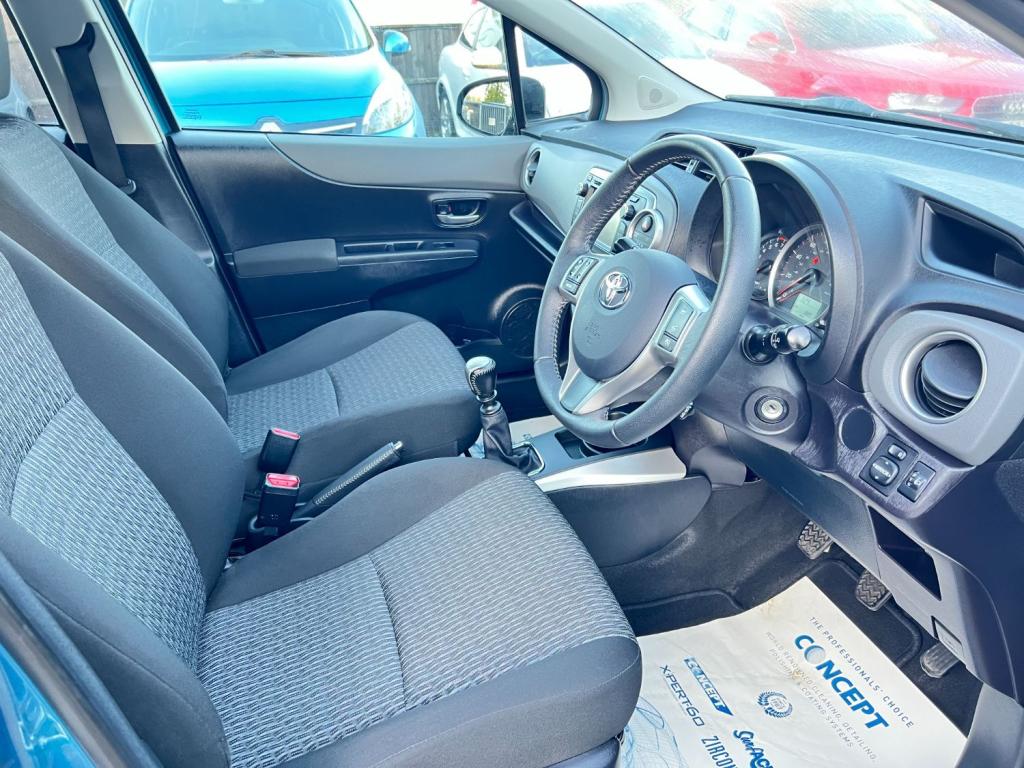 TOYOTA YARIS 1.33 Dual VVT-i Icon Plus  * NOW SOLD * 2014