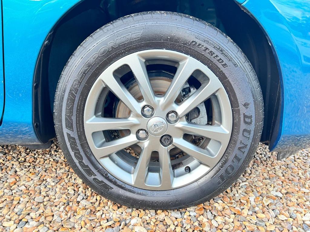 TOYOTA YARIS 1.33 Dual VVT-i Icon Plus  * NOW SOLD * 2014