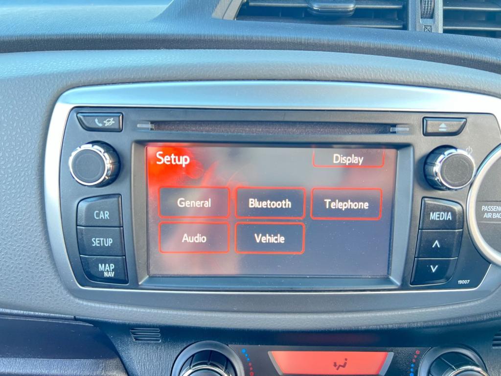 TOYOTA YARIS 1.33 Dual VVT-i Icon Plus  * NOW SOLD * 2014