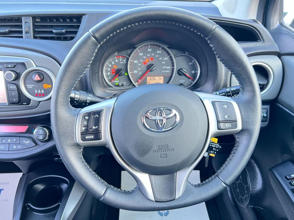 TOYOTA YARIS 1.33 Dual VVT-i Icon Plus  * NOW SOLD * 2014