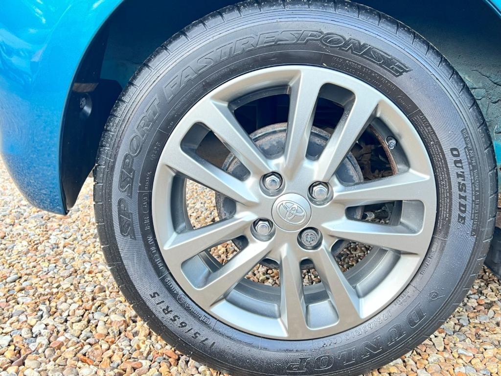 TOYOTA YARIS 1.33 Dual VVT-i Icon Plus  * NOW SOLD * 2014