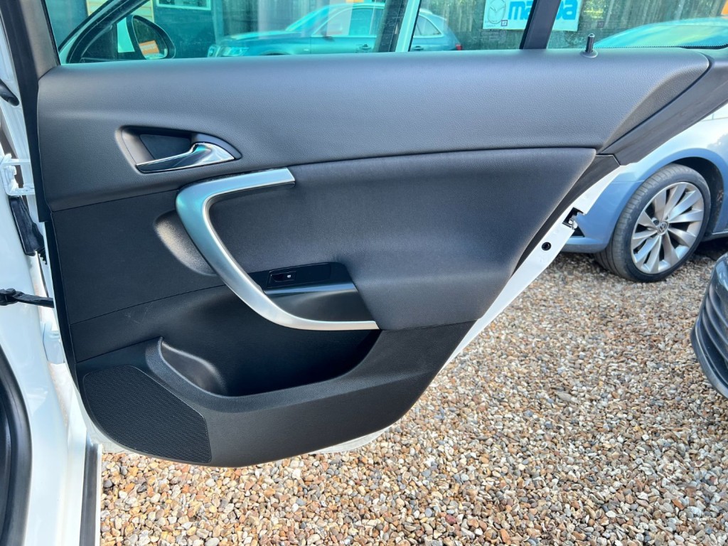 VAUXHALL INSIGNIA 2.0 CDTi ecoFLEX SRi VX Line Nav  * NOW SOLD * 2016