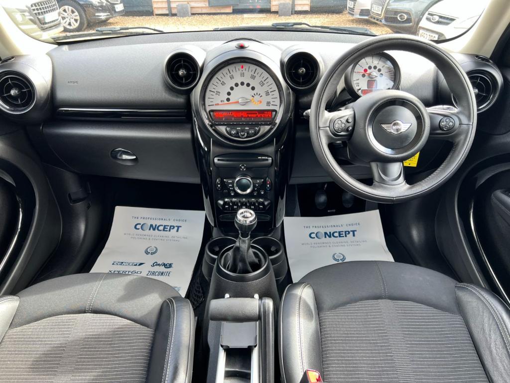 MINI COUNTRYMAN 1.6 Cooper  * NOW SOLD 2013