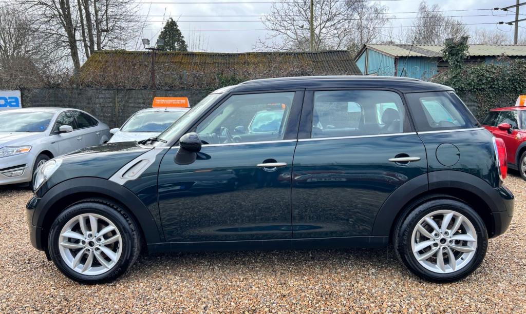 MINI COUNTRYMAN 1.6 Cooper  * NOW SOLD 2013
