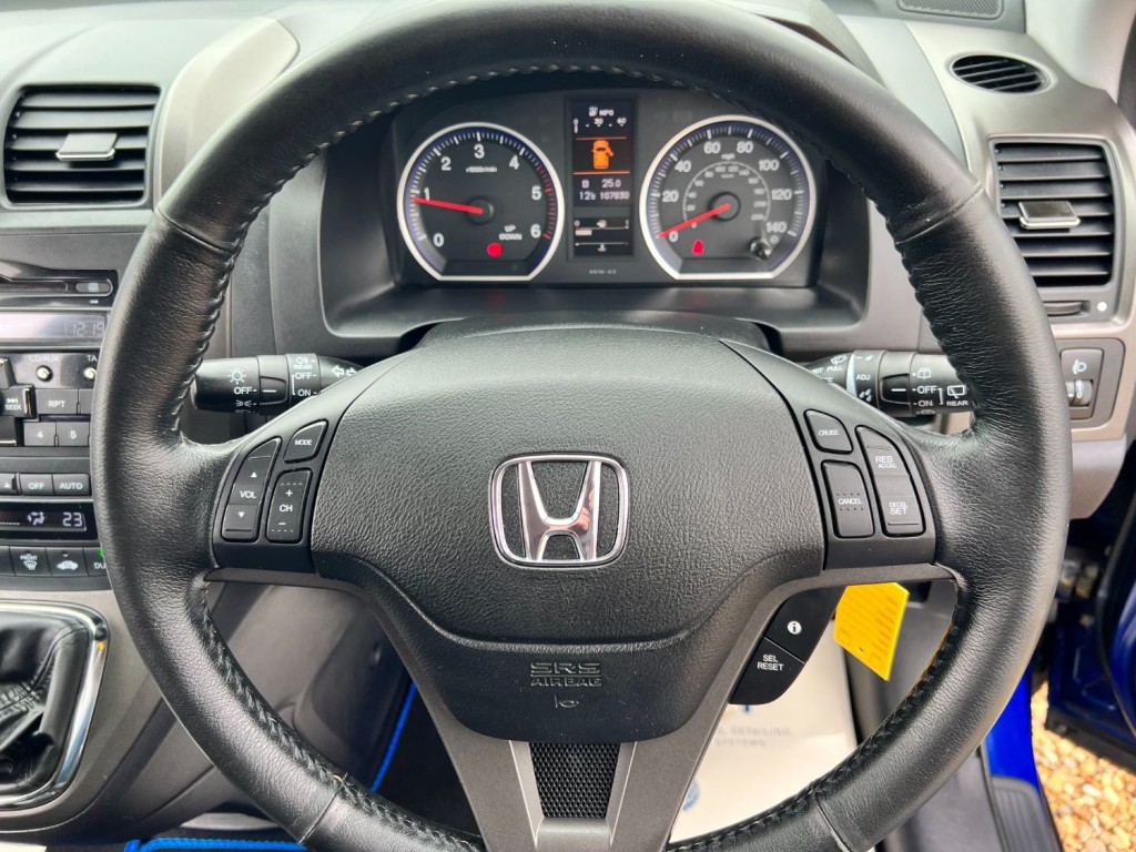 HONDA CR-V 2.2 i-DTEC ES  * NOW SOLD 2011