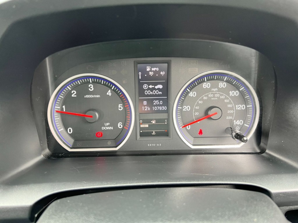 HONDA CR-V 2.2 i-DTEC ES  * NOW SOLD 2011
