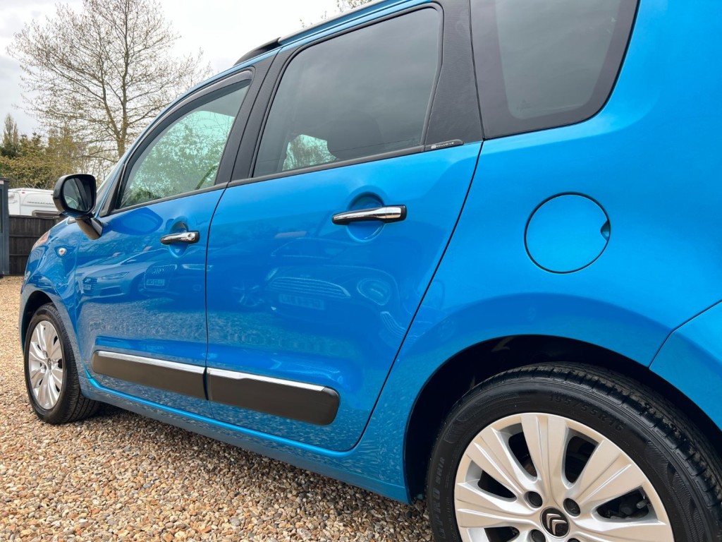 CITROEN C3 PICASSO 1.6 VTI Exclusive EGS6 * AUTOMATIC 2014