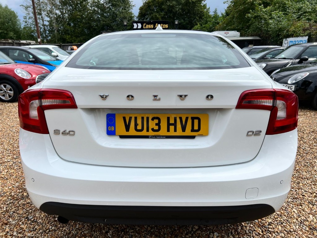 VOLVO S60 1.6 D2 ES Nav 2013