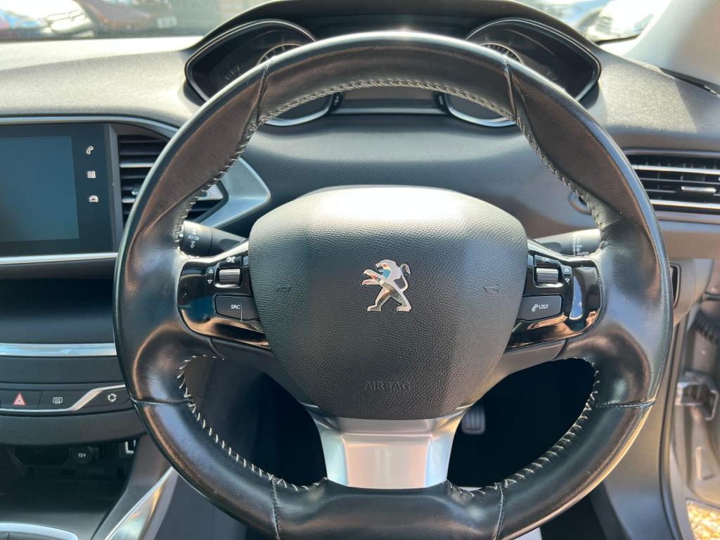 PEUGEOT 308 PureTech Allure  * NOW SOLD * 2017