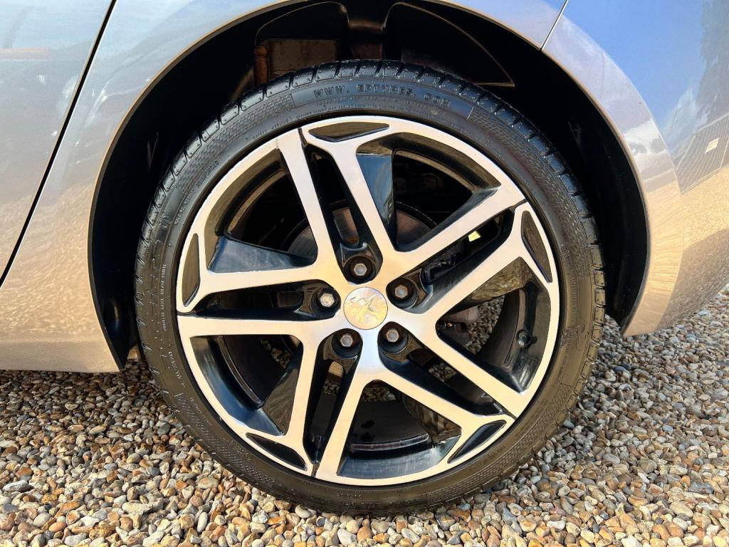 PEUGEOT 308 PureTech Allure  * NOW SOLD * 2017
