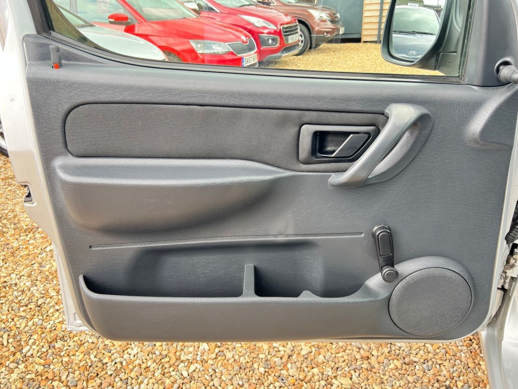 CITROEN BERLINGO 1.4 First  * NOW SOLD * 2009