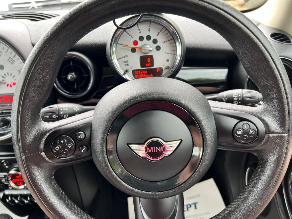 MINI CLUBMAN 2.0 Cooper D Auto 2013