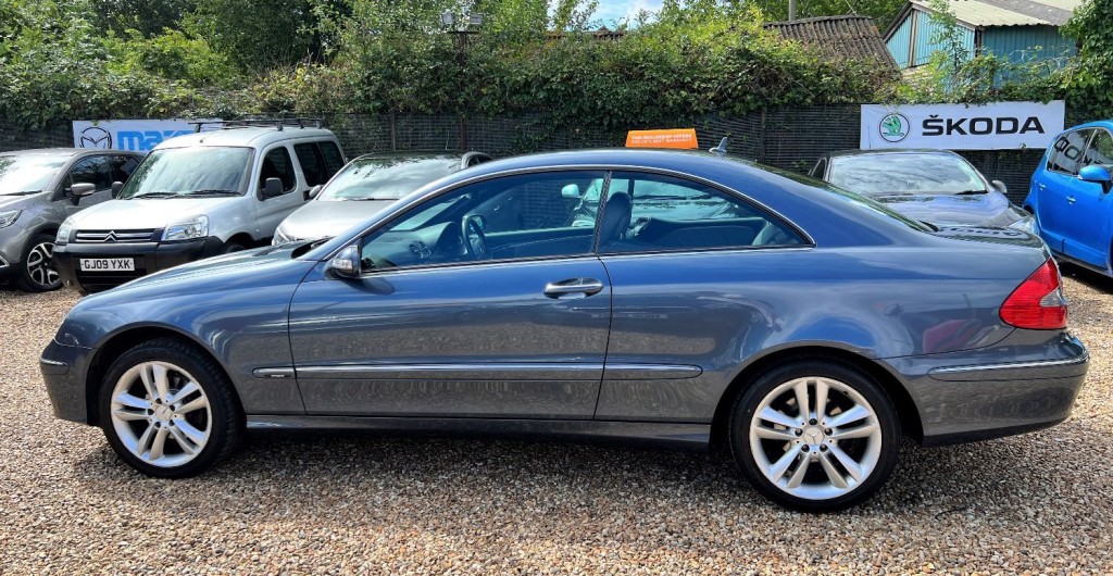 MERCEDES-BENZ CLK 2.1 CDi Avantgarde * AUTOMATIC * 2007