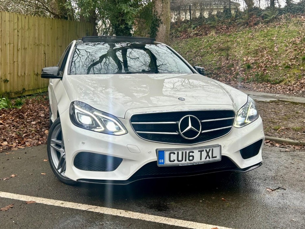 MERCEDES-BENZ E CLASS