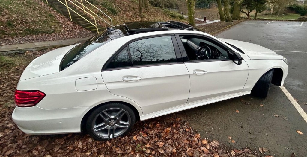 MERCEDES-BENZ E CLASS