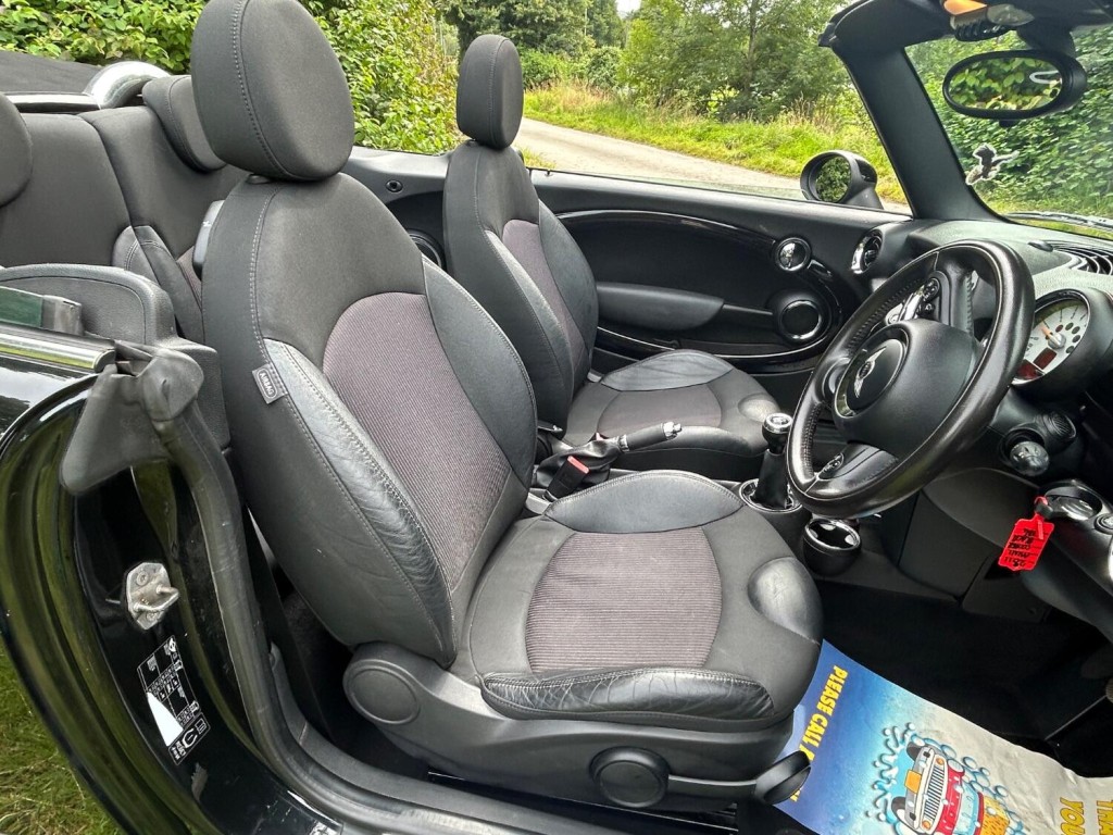 MINI CONVERTIBLE