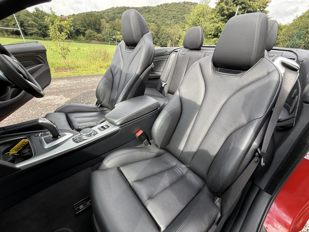 BMW 4 SERIES