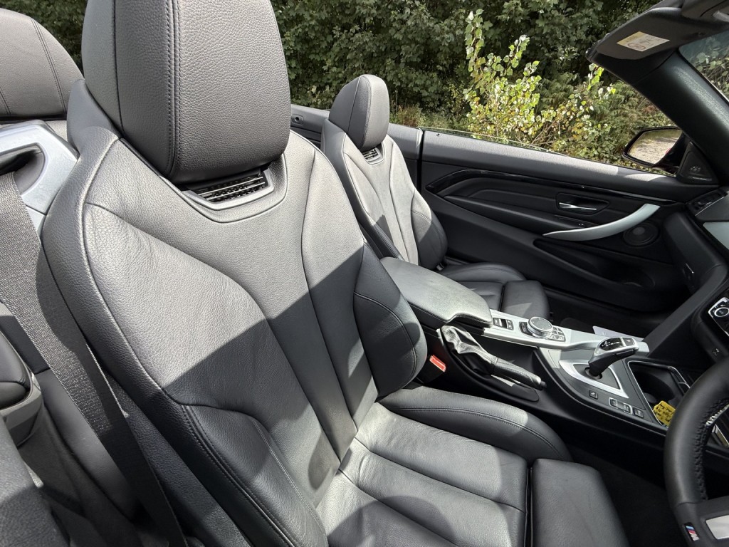 BMW 4 SERIES