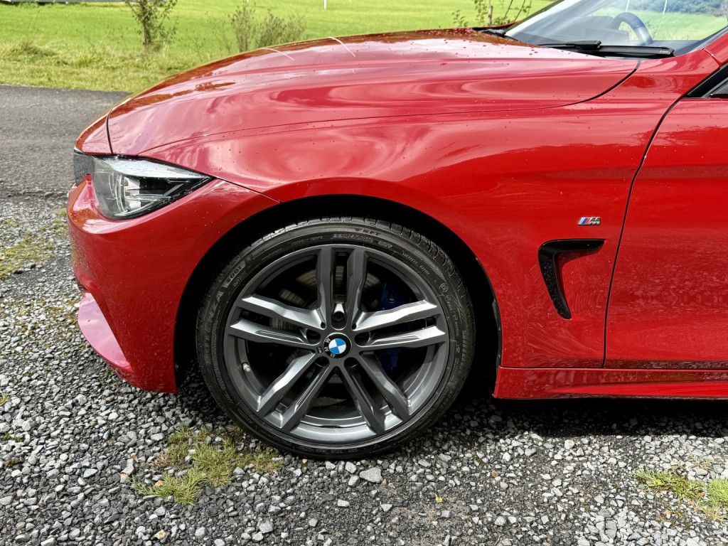 BMW 4 SERIES