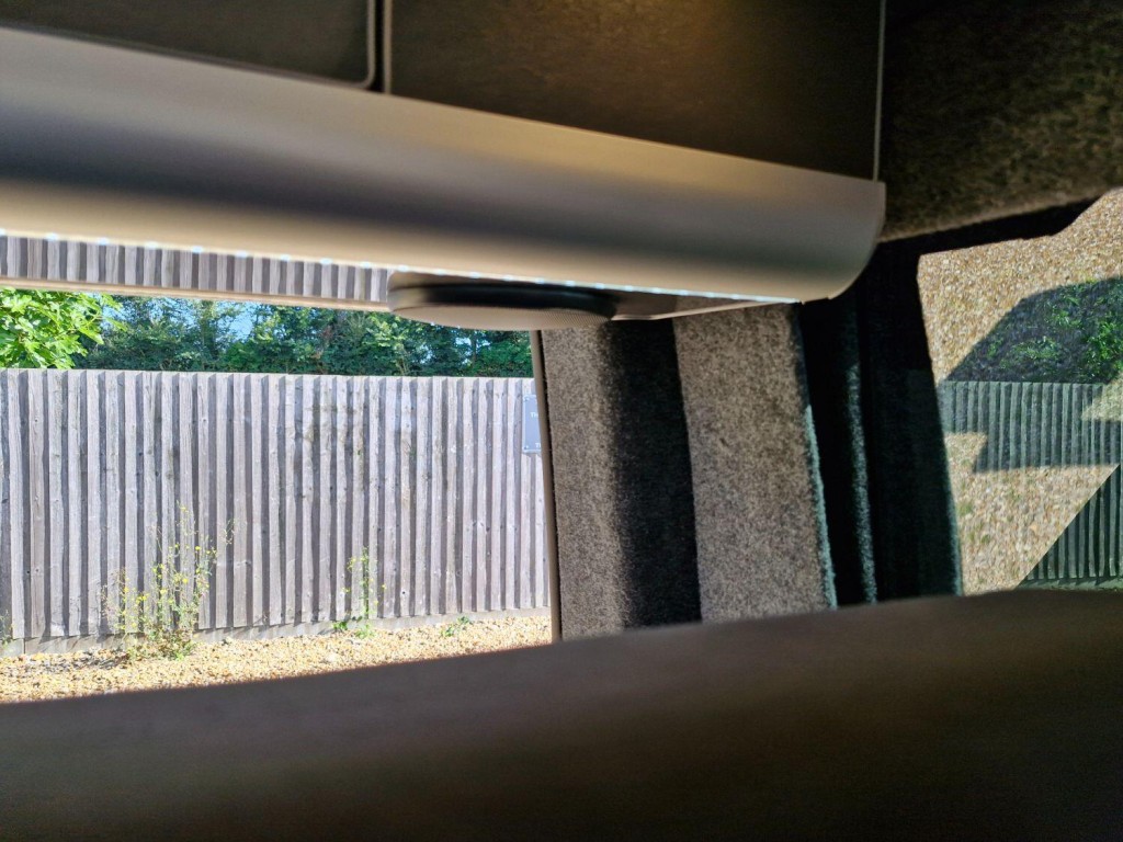 VOLKSWAGEN CAMPERVAN