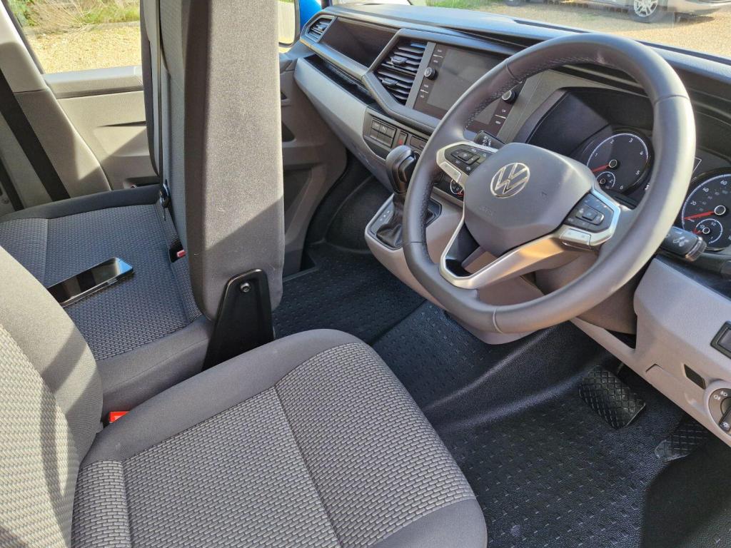 VOLKSWAGEN CAMPERVAN