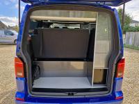 VOLKSWAGEN CAMPERVAN