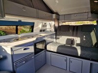 VOLKSWAGEN CAMPERVAN