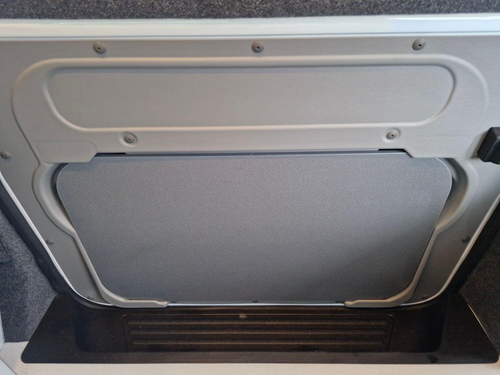 VOLKSWAGEN CAMPERVAN