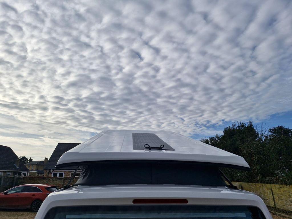 VOLKSWAGEN CAMPERVAN