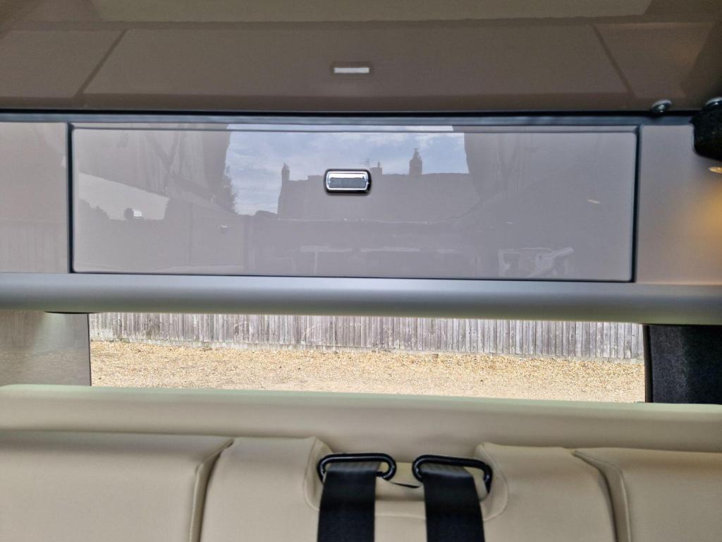 VOLKSWAGEN CAMPERVAN