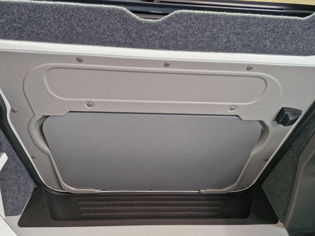 VOLKSWAGEN CAMPERVAN