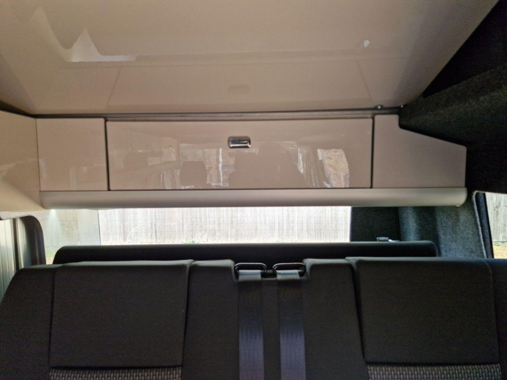 VOLKSWAGEN CAMPERVAN
