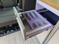 VOLKSWAGEN CAMPERVAN
