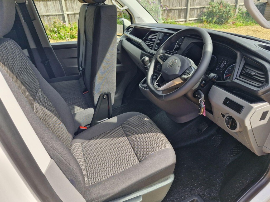 VOLKSWAGEN CAMPERVAN