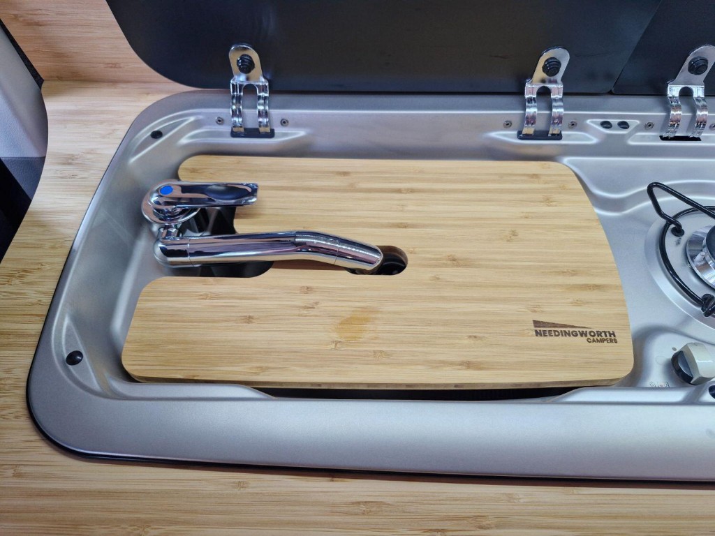 VOLKSWAGEN CAMPERVAN
