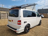 VOLKSWAGEN CAMPERVAN