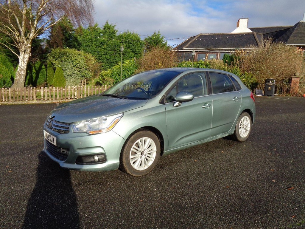 View CITROEN C4 1.6 VTi VTR+