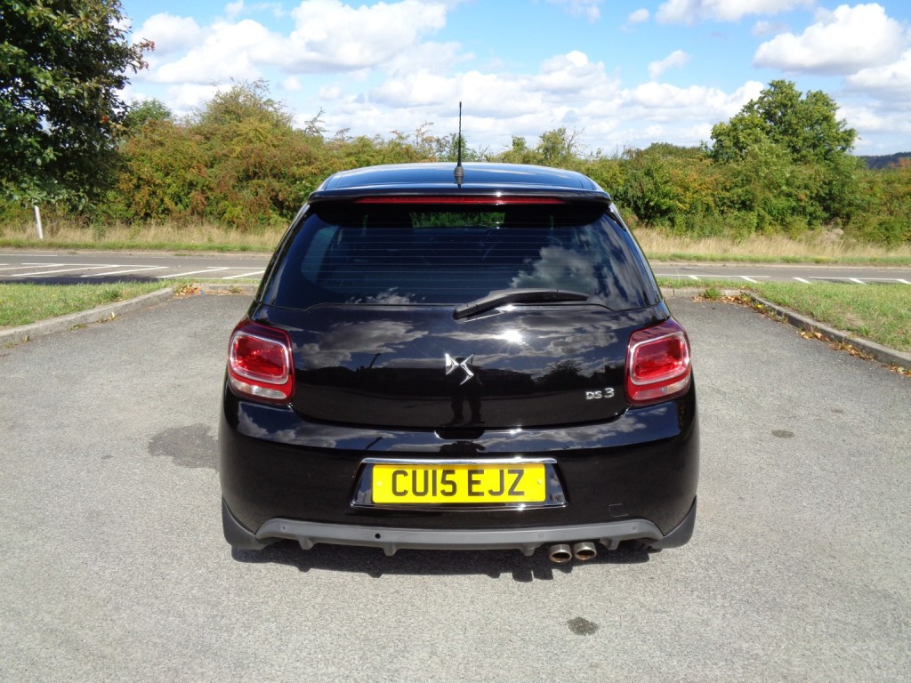 View DS AUTOMOBILES DS 3 1.6 THP DSport