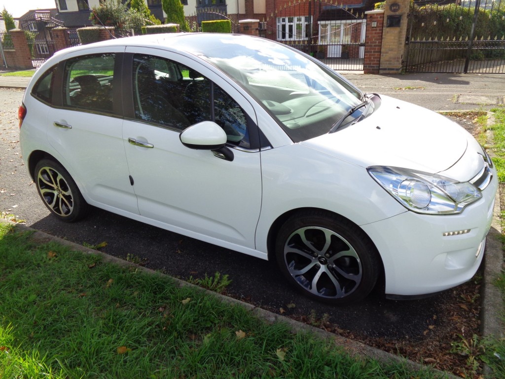 View CITROEN C3 1.2 PureTech Selection