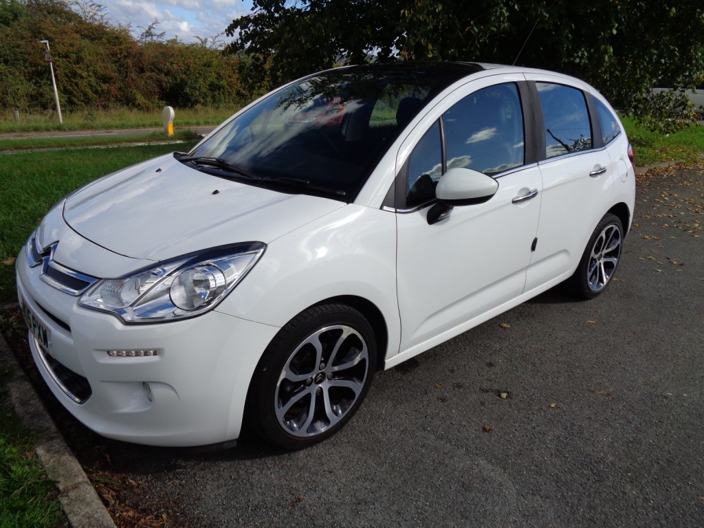View CITROEN C3 1.2 PureTech Selection