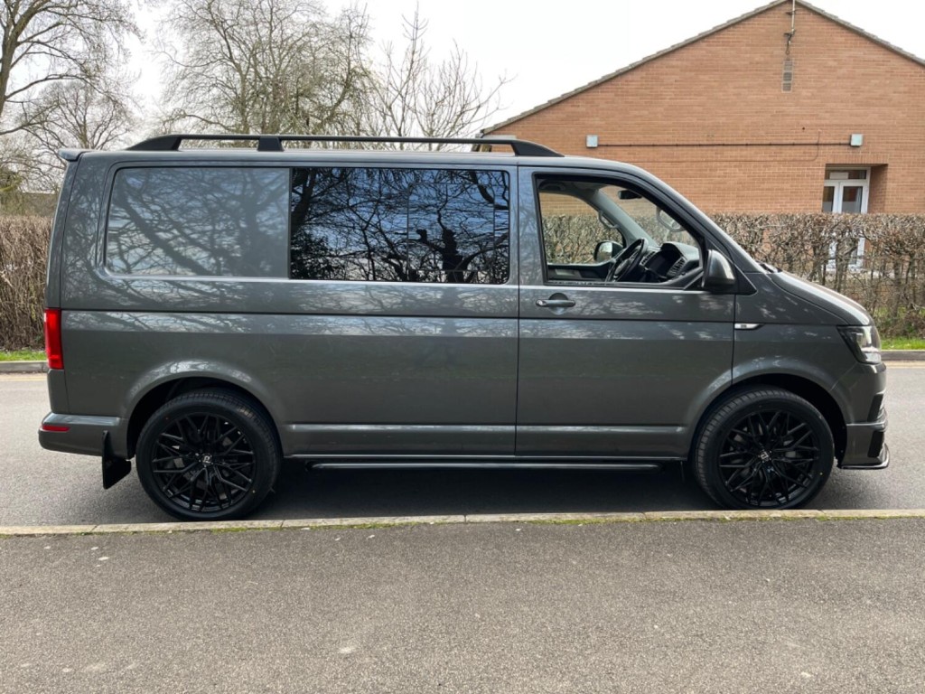 View VOLKSWAGEN TRANSPORTER 2.0 TDI T32 BlueMotion Tech Highline