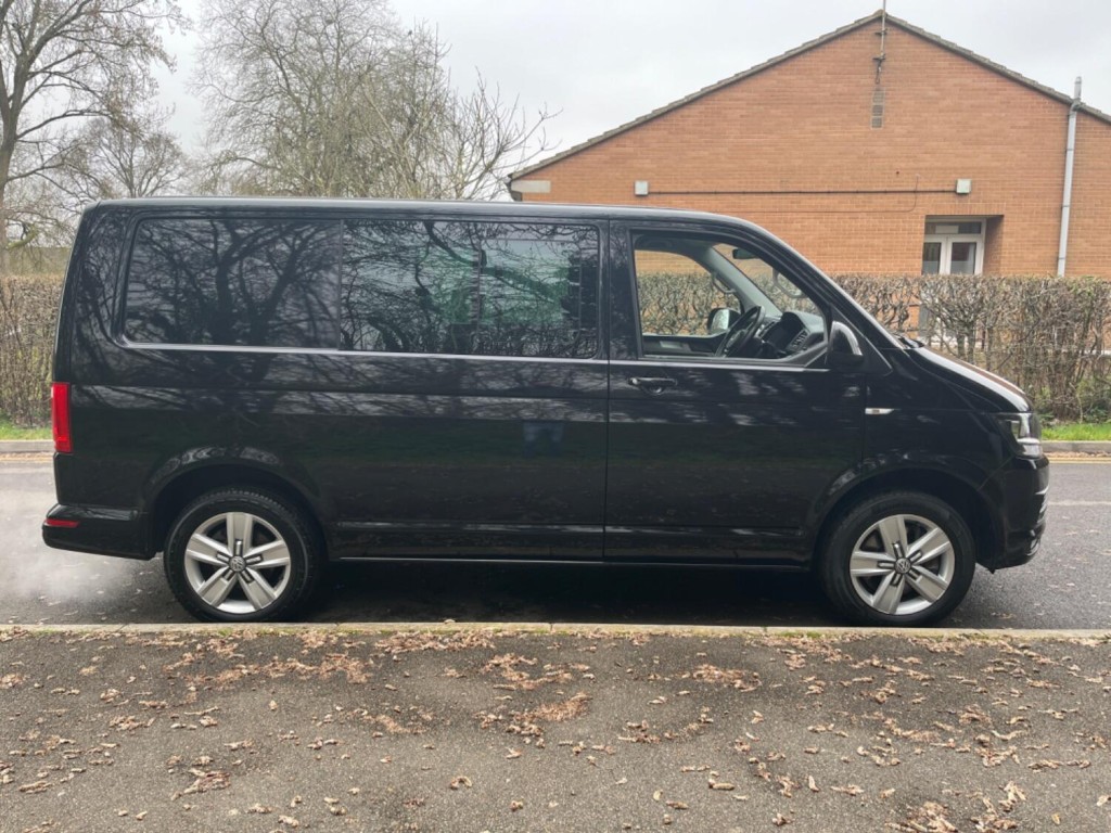 View VOLKSWAGEN TRANSPORTER 2.0 TDI T32 BlueMotion Tech Highline