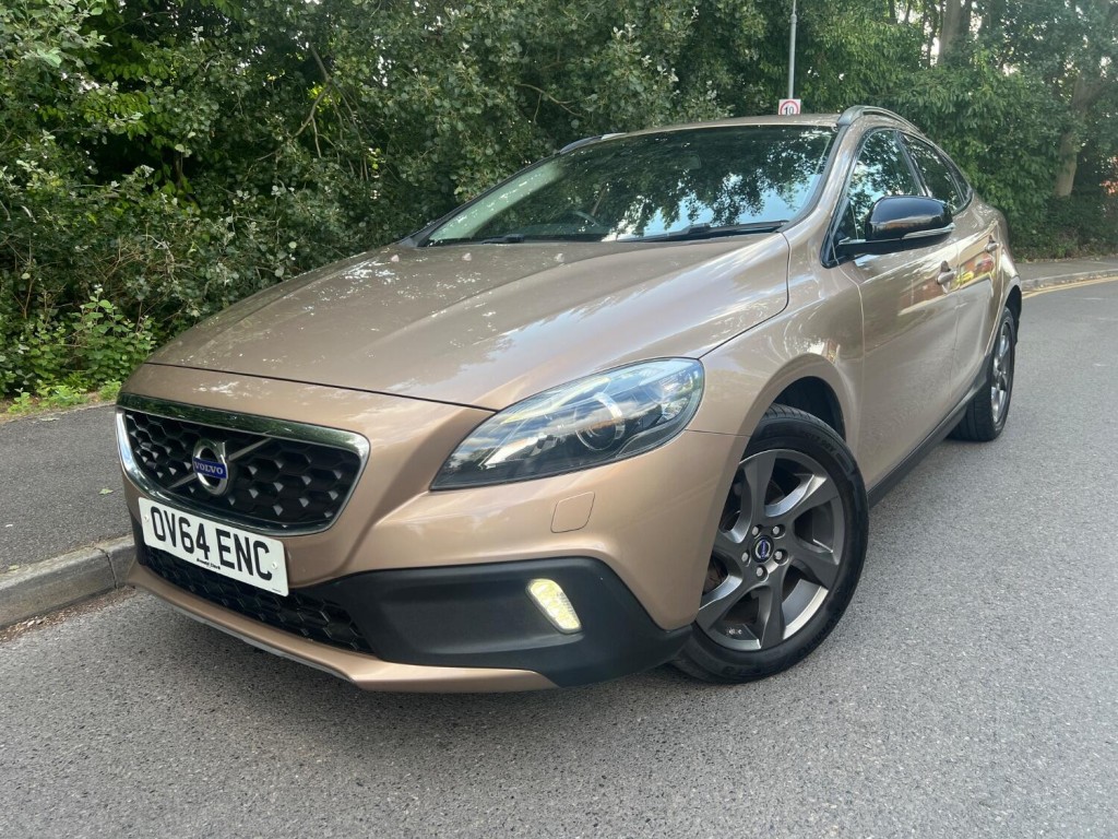 View VOLVO V40 CROSS COUNTRY 1.6 D2 Lux