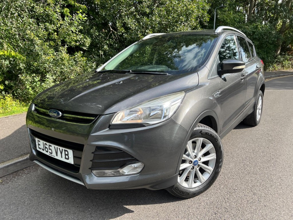 View FORD KUGA 2.0 TDCi Titanium
