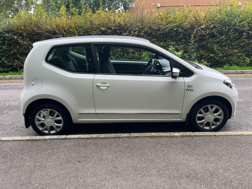 View VOLKSWAGEN UP 1.0 Move up!