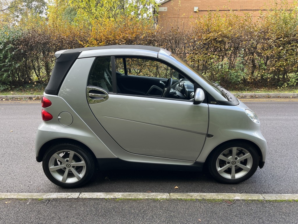 View SMART FORTWO 1.0 MHD Pulse